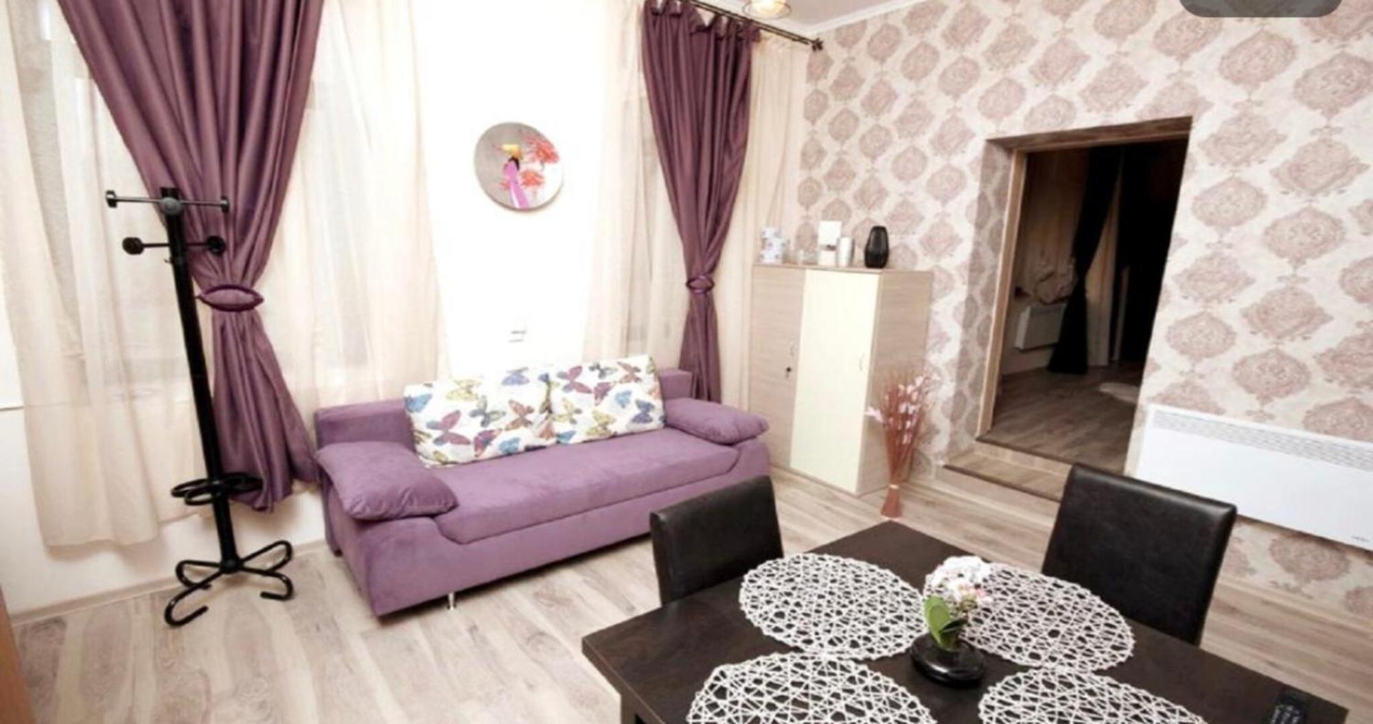 Apartamento Old Town Elegance Braşov Exterior foto